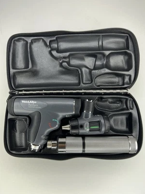 Juego de diagnóstico Welch Allyn - Oftalmoscopio panóptico, otoscopio MacroView Foto 1 de 4