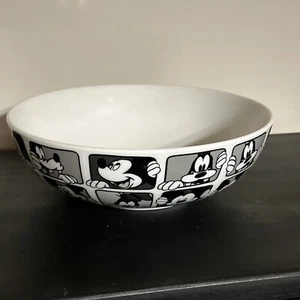 Disney Mickey Mouse And Friends Grid Black & White Serving Bowl - Picture 1 of 5