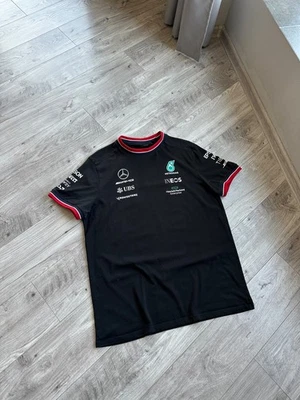 Mercedes -Benz Amg Petronas men's racing F1 Team t shirt Size: L - Photo 1/4