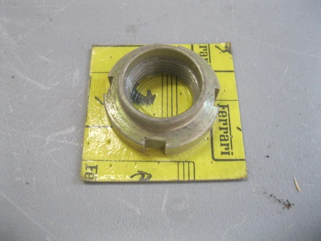 Tuerca de anillo Ferrari 365 GT4 BB # 103073 Foto 1 de 1