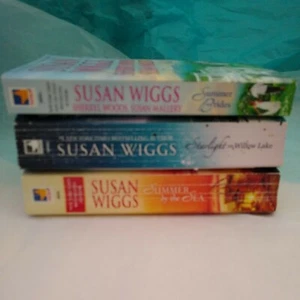 Lot of 3 Susan Wiggs Romance Mass Market Paperback Books.  See photos for titles - Picture 1 of 4