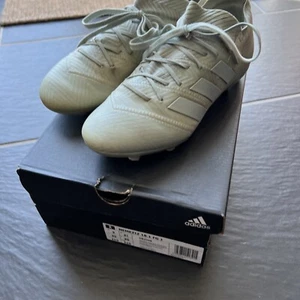 Adidas Nemeziz 18.1 FG Junior Gr. 35 NP 100 Euro - Bild 1 von 5