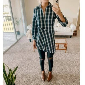 Zara long sleeve blue plaid asymmetrical top size XS - Foto 1 di 9