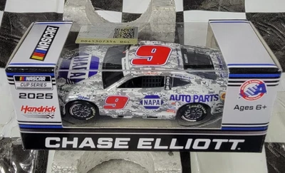 Chase Elliott #9 NAPA Patriottico 2025 Chevrolet ZL1 LE CX92565SALCL Scala 1:64 - Immagine 1 di 4