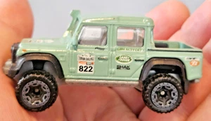 Camión Land Rover Defender 2017 '15 doble cabina fundido a presión suelto Hot Wheels - Imagen 1 de 5