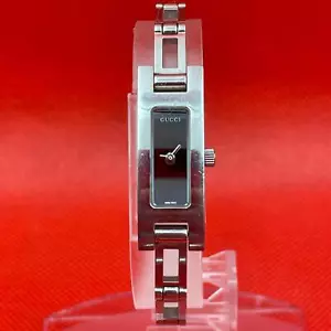 Gucci 3900L Damen Quarz Uhr Schwarzes Zifferblatt Silber Edelstahlband - Bild 1 von 17