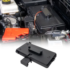 IAG I-Line Fuse Box Cover with Wiring Pass-Through for Ford Bronco 2021+ 2/4 DR - Picture 1 of 11