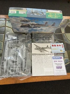 1997 Hasegawa Hobby Kit Mitsubishi G3M2/G3M3 Type 96 Attack Bomber Model 22/23 - Picture 1 of 13