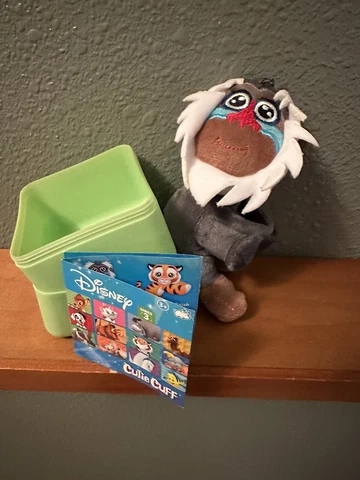2023 Disney Series 3 Cutie Cuff RAFIKI The Lion King Steering Wheel Buddies NEW! Cover