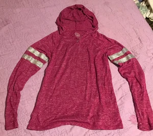SO brand hooded Henley top preteen girl size 12, dated 2018, rayon/poly/spandex - Picture 1 of 3