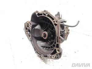 Vauxhall Corsa 5-Gang-Schaltgetriebe 1.2 Benzin 59kW (80 HP) 55355489 649354685 - Picture 1 of 11
