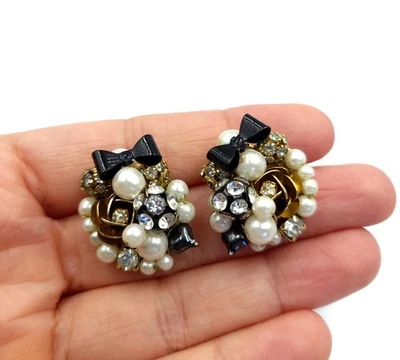 Betsey Johnson Gold Tone Retro Rhinestone Bow Rose Faux Pearl Cluster Earrings - Image 1 of 4