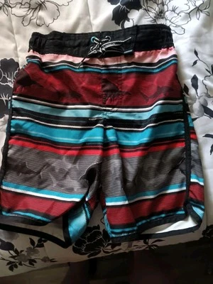 Pantalones cortos de natación ZEROXPOSUR Malibu para niños talla 5/6 tiburón tiburón Foto 1 de 3