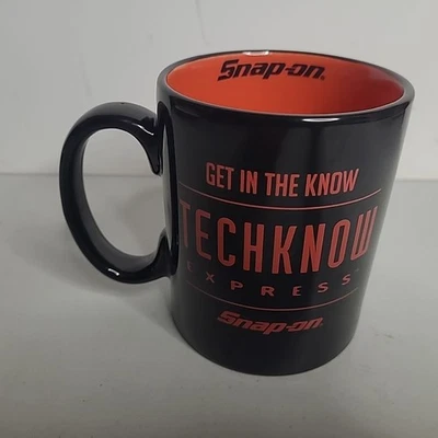 Caneca de café Snap On Tools Get In The Know Techknow Express preta 12 oz - Imagem 1 de 4