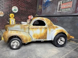ACME 1941 Willys 1/18 Rat Rod Custom Rust And Weathering Diecast - Picture 1 of 10