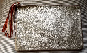 MONSERAT DE LUCCA Gold Metallic Leather Clutch Tassel Clutch Bag - Picture 1 of 6