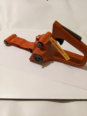 Carter de réservoir tronçonneuse HUSQVARNA 141 - Photo 1/4