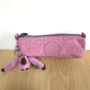 Estuche para lápices Kipling Freedom rosa lila bolsa de maquillaje bolsa con mono Esmee - Imagen 1 de 10