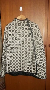 Rare & Collectable - Almost MINT Vintage Welsh wool poncho - Picture 1 of 3