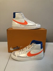Sneakers Nike Blazer Mid '77 Sail Total Orange DQ4692-100 donna nuove taglia 7W - Foto 1 di 5