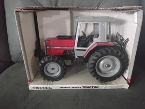 Ertl Massey Ferguson 3650 4WD Tractor - Picture 1 of 3