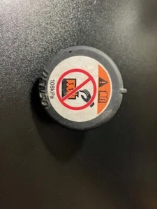 Toyota Hilux Kühlerdeckel - Bild 1 von 2