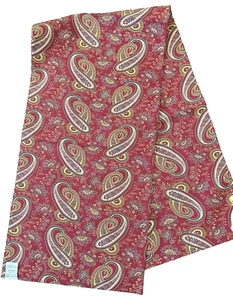 Pottery Barn Paisley Table Runner Red Yellow Green 18 x 70" French Country - Picture 1 of 3