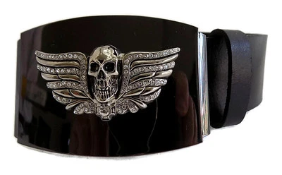 WASHED UP HOLLYWOOD 1.5" CRYSTAL SKULL #076BK PEWTER BELT BUCKLE on BLACK PLATE  - Image 1 of 4