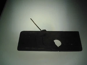 wooden plane - Picture 1 of 3