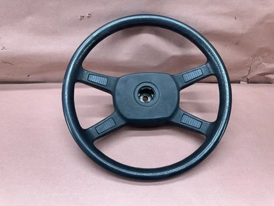 Volante BMW E28 528e 524td 528I preto fabricante de equipamento original #86160 - Imagem 1 de 4