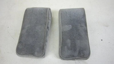 90-91 Chevrolet GMC K5 Blazer Jimmy Rear Seat Arm Rests Pads Cushions Wheel Well - Imagem 1 de 4