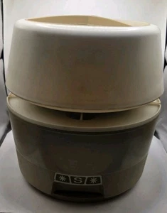 Juego completo de tocadiscos redondo Rubbermaid Lazy Susan con 3 compartimentos bronceado vintage - Imagen 1 de 19