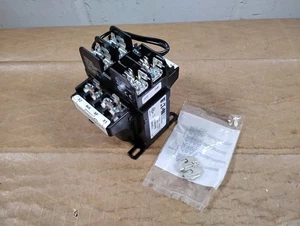 Transformador de control industrial Eaton C0100E2AFB - Imagen 1 de 11