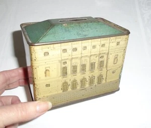 Antigua/Vintage Casa de Muñecas Reina María Placa de Estaño Caja de Dinero - Imagen 1 de 11
