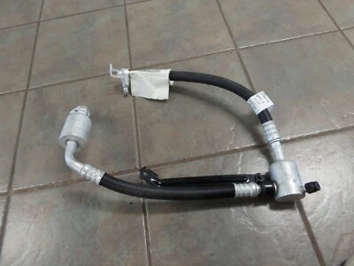 Línea de succión de refrigerante ACDelco GM 2015 GM Sierra 1500 23186319 NOS Foto 1 de 4