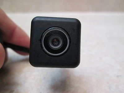 Nueva cámara de visión trasera inversa GM Escalade Yukon Suburban ayuda de estacionamiento OEM Foto 1 de 4