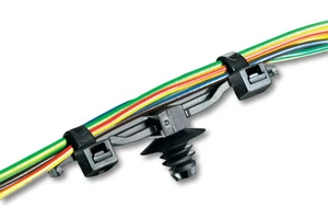 Hellermann Tyton Moveable Bundling Clips with Fixing and Fir Tree 54 x 6.0 mm Bl - Picture 1 of 2