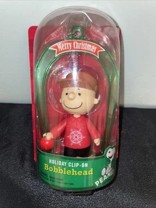 New 2013 CVS PEANUTS CHARLIE BROWN Holiday Clip-On BOBBLEHEAD Christmas Ornament - Picture 1 of 6