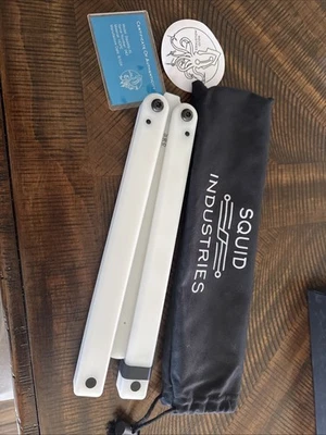 Squid Industries - Image 1 of 4