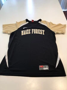 Team Issued Wake Forest Demon Deacons Basketball Nike Shooting Shirt Size Medium - Picture 1 of 3