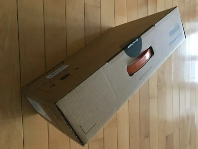 Brand new Lenovo IdeaPad Yoga 13 20175 Core i5-3337U 128SSD Windows 8 Home(2013) - Image 1 of 3