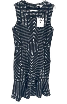 Vestido Diane Von Furstenberg DVF CARLIE talla 10 calce y mezcla de lana acampanada negro blanco Foto 1 de 4