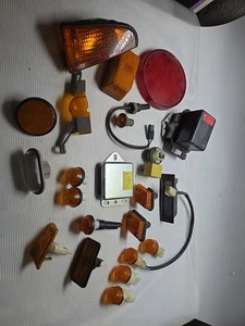 Stock Lotto Ricambi Auto D'epoca Frecce Alfa Fiat Punto Auto ANNI 90 2000 24 Pez - Picture 1 of 10