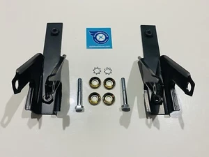 FORD XY GT HO GS DRIVING LIGHT SPOT LIGHT BRACKETS & BOLTS KIT 351 V8 - Picture 1 of 1