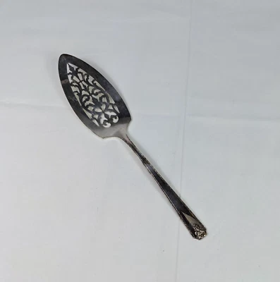 Cubiertos Oneida Prestige plateados Burdeos 1945 sólidos perforados para servidor de pasteles Foto 1 de 4