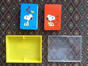 HALLMARK SPIELKARTENSET x2 ROT BLAU CHARLIE BRoWN SNooPY PEANUTS mit HÜLLE SELTEN - Bild 1 von 8