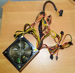 Energon EPS-750W - Gaming Netzteil - Bild 1 von 3