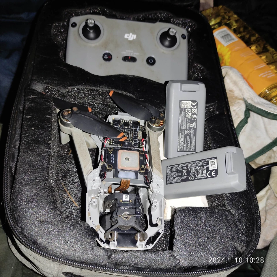 Don DJI Mini 2 roto, con mando y 3 baterias perfectos. - Imagen 1 de 1