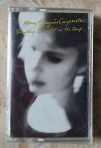 SHOOTING STRAIGHT IN THE DARK - Mary Chapin Carpenter - 1990 - Cassette Tape - Picture 1 of 2