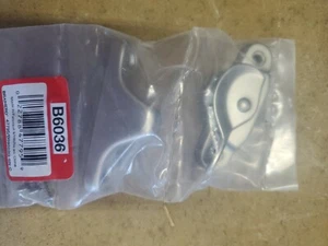 2X NUEVO MARCO VENTANA CERRADURAS PESTILLO HERRAJES NÍQUEL SATINADO  - Imagen 1 de 2